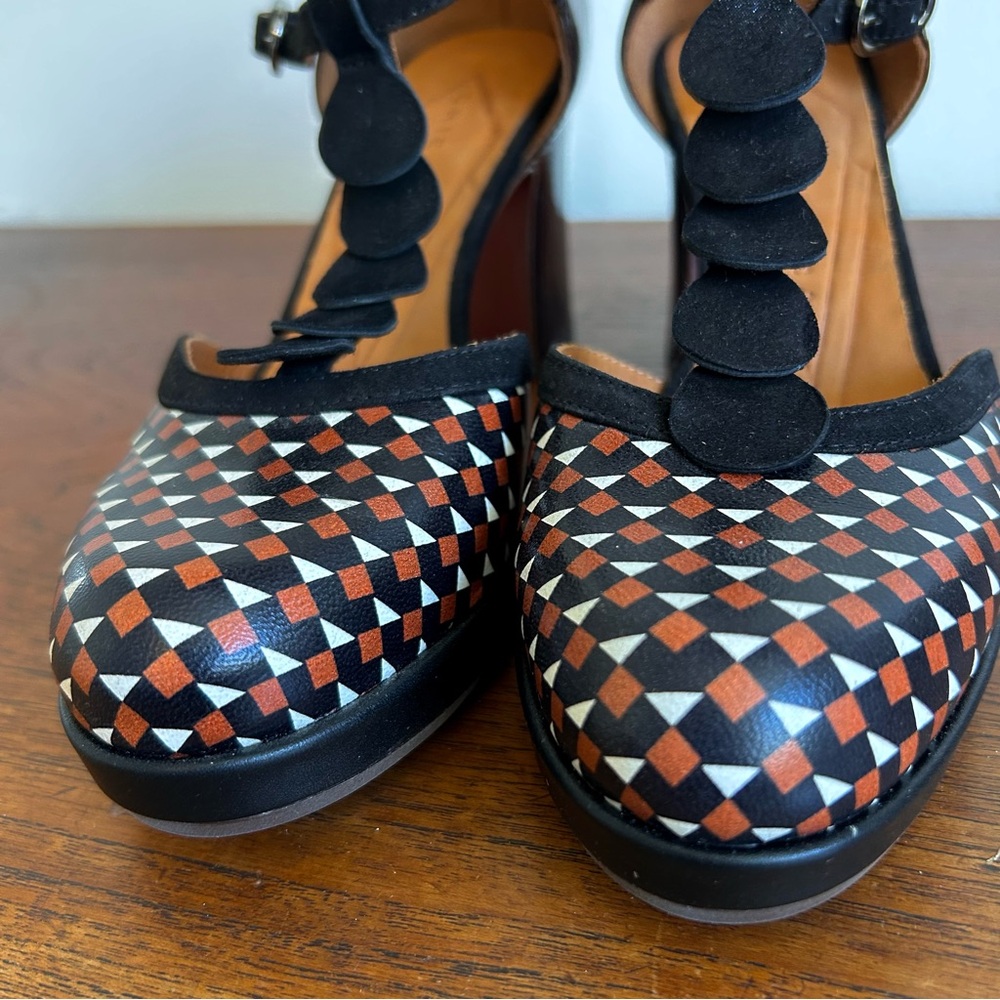 New Chie Mihara Dafra Heeled Shoe - Picture 6 of 14